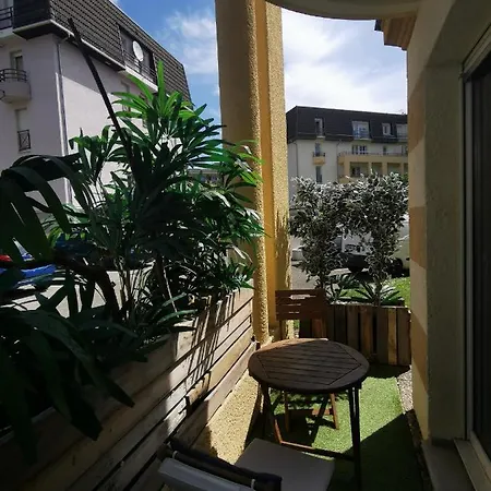 Les Cèdres - Terrasse&jardin - Wifi - Stationnement Gratuit Appartement